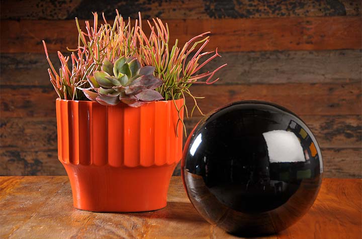 Garden Orb 12 Inch